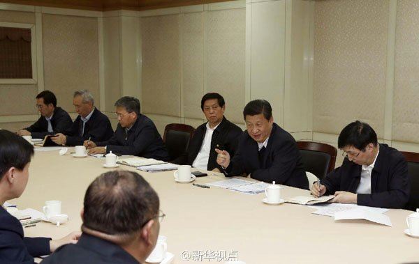 习近平26日在菏泽召开座谈会,同菏泽市及各县区主要负责人座谈。