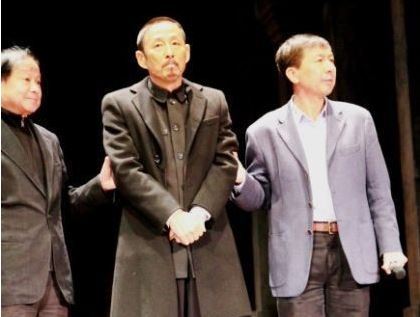 陈道明确诊肺炎无大碍 妻子在医院日夜陪伴