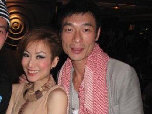 港媒：郑秀文许志安上月秘婚 明年香港补办婚宴