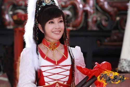 春节热剧:本山“打趴”丹丹 刘晓庆一装嫩稳赢